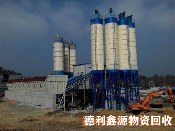 津南商砼搅拌站回收常年收购拆除